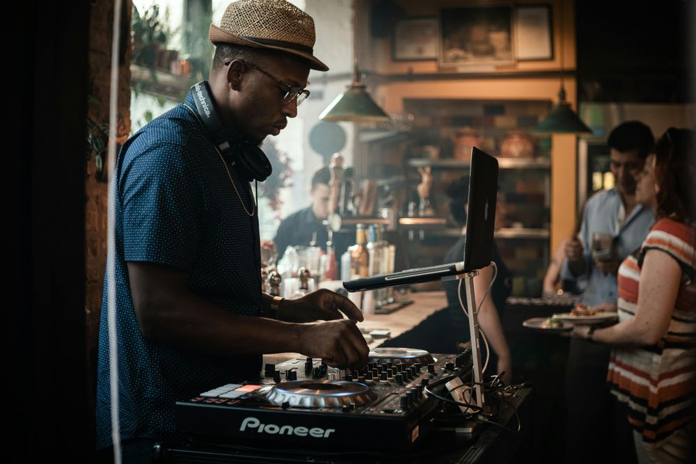 Disc Jockey